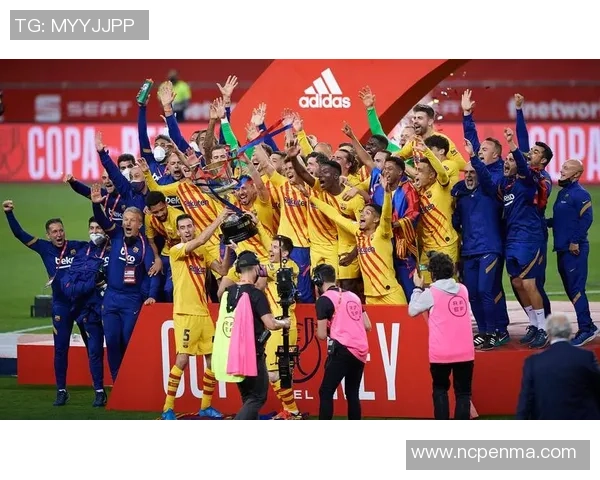 经常夺冠的足球明星背后的奋斗与荣耀之路揭秘